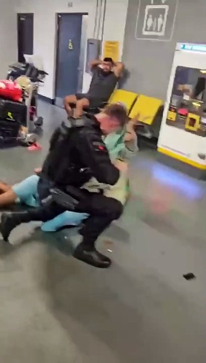 Pakistani Family Beaten at Manchester Airport