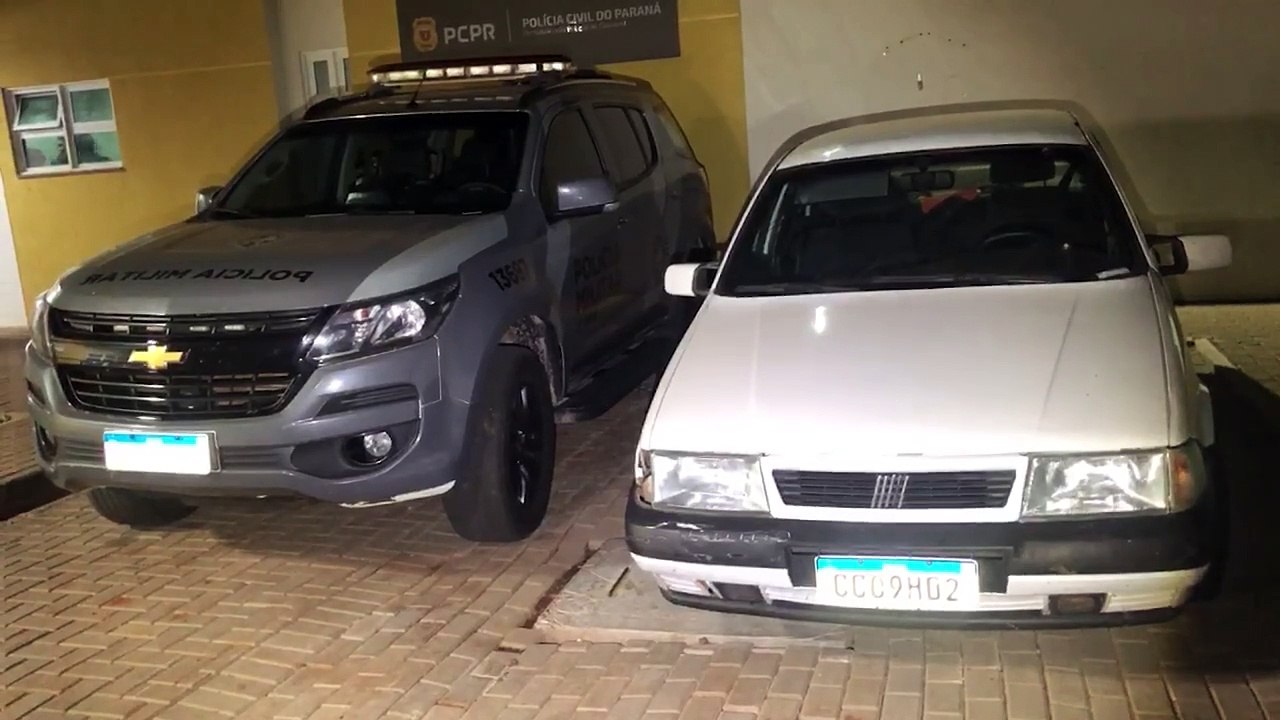 Rocam recupera carro furtado do Mato Grosso na Avenida Brasil de Cascavel