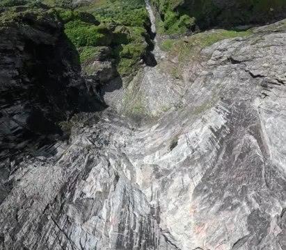 Man Breaks His Foot While Base Jumping Off Cliff