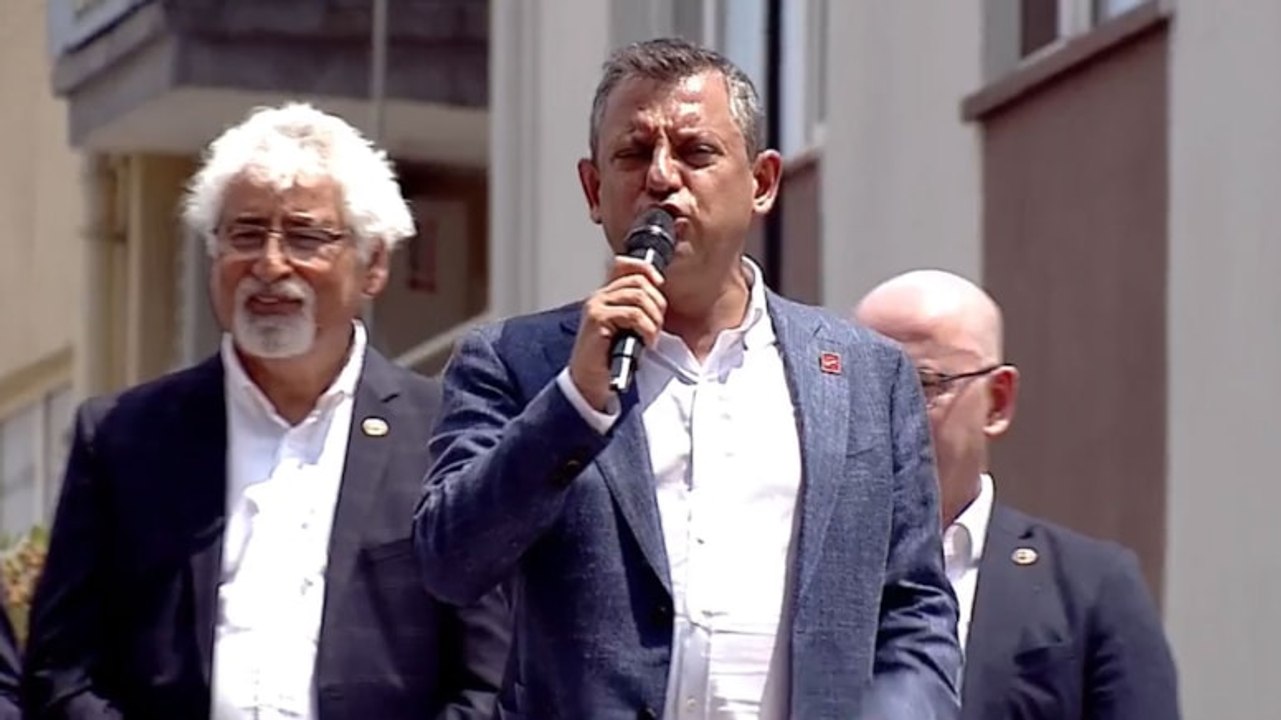 Özgür Özel'den Erdoğan'a SGK yanıtı: Düş yakamızdan