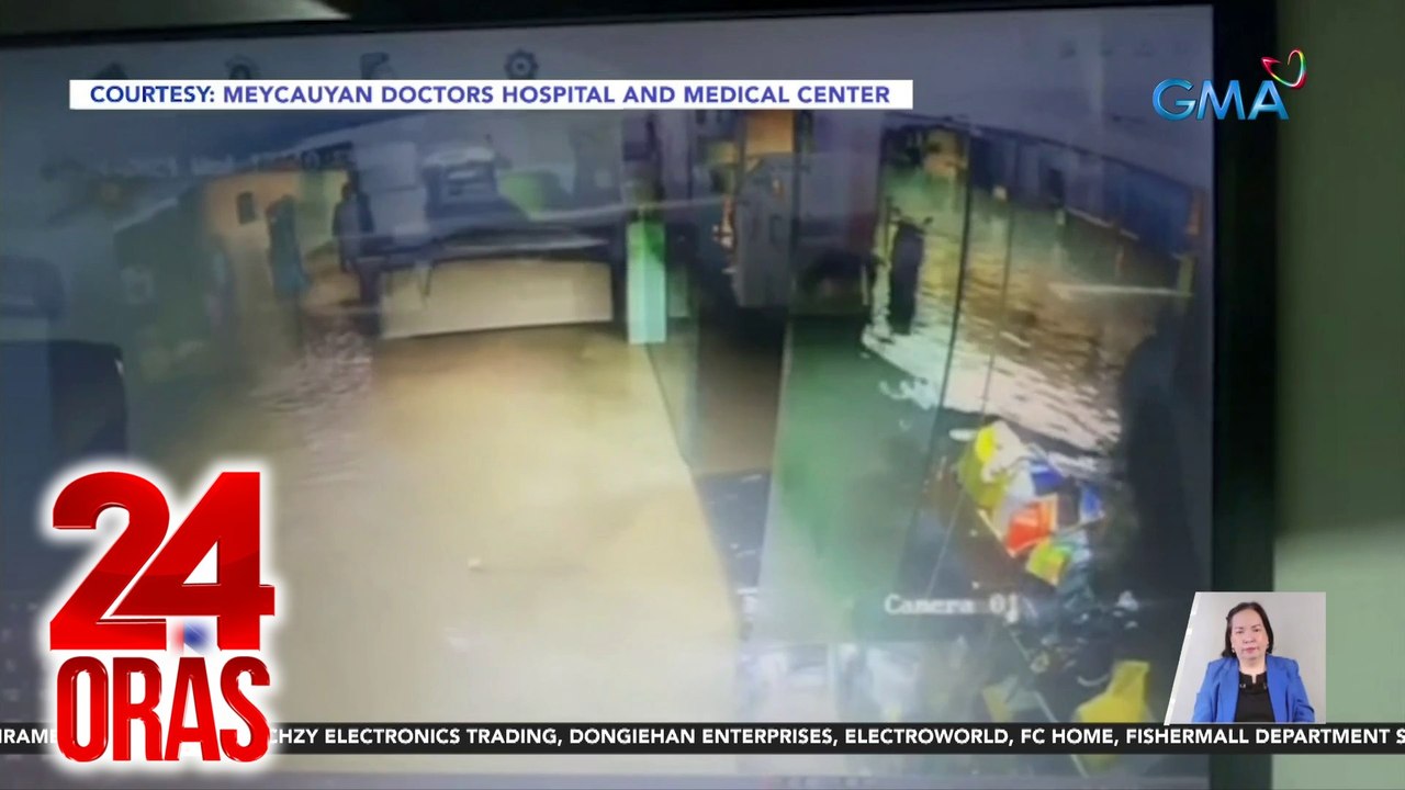 Makapal na putik, iniwan ng abot-baywang na baha sa isang ospital; mga pasyente, inilikas | 24 Oras