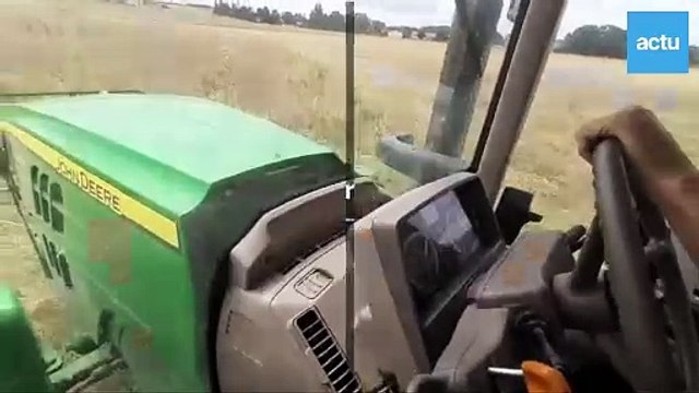 Comment les agriculteurs récoltent les foins dans les Yvelines