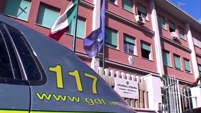 Castelvetrano, mettono le mani sul patrimonio di un ricco medico in pensione: scatta il divieto di avvicinamento