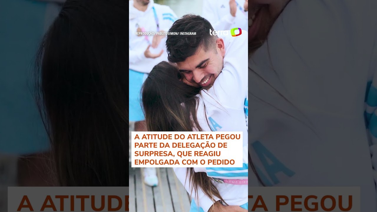 Atleta argentino pede namorada em casamento na Vila Olímpica em Paris #shorts