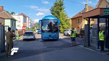 Trabzonspor kafilesi, Ruzomberok maçının oynanacağı MFK Futbol Stadyumu'na ulaştı