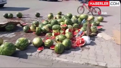 Karpuz satışı için izin verilmeyen vatandaş sinir krizi geçirdi