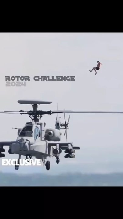A Man Top Of The Jump In Aeroplane !!