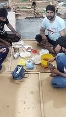 Lunch time in press teem ki masti