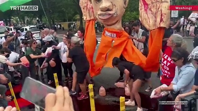 Biden ile görüşen Netanyahu, Beyaz Saray önünde protesto edildi