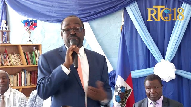 Minis edikasyon nasyonal la ak patnèl yo vizite sant konpansasyon aprantisaj pou elèv 9èm aneak NS4