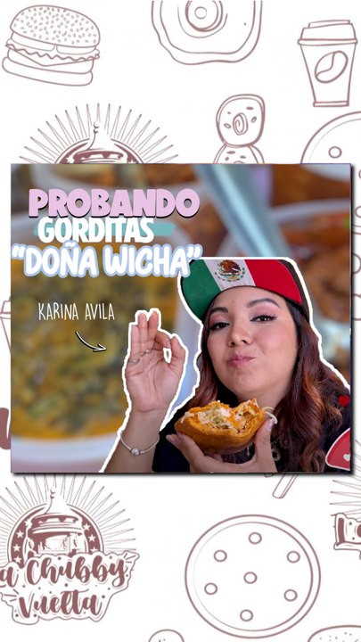  Doña Wicha prepara gorditas rojas fritas con guisos muy sabrosos.