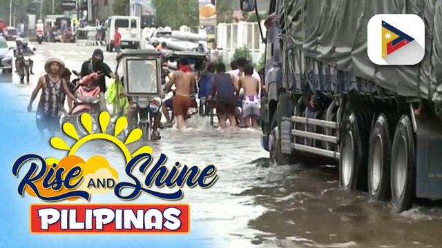 Ilang lugar sa Guiguinto, Bulacan, binaha sa paghagupit ng Bagyong #CarinaPH at habagat; Ilang tricycle driver, apektado ang pamamasada dahil sa baha