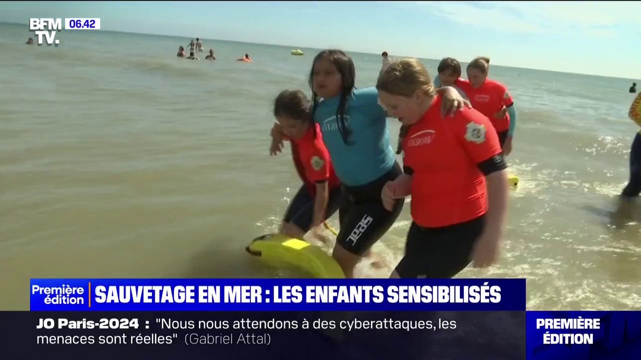 Sauvetage en mer: ces enfants qui s'initient sur la plage aux gestes de premiers secours