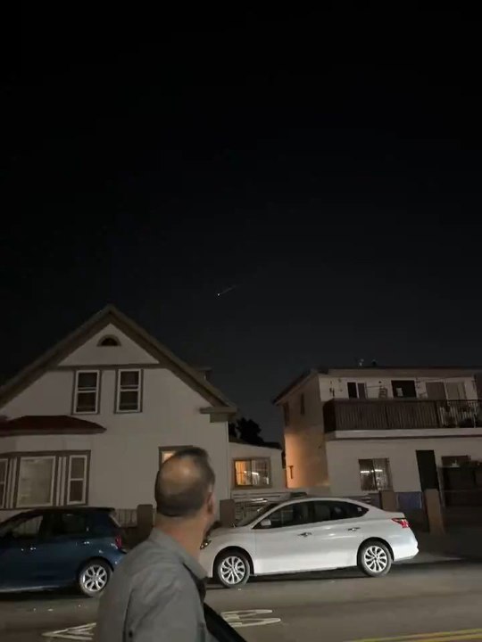  RUPTURE ⚡ – Quelque chose a brûlé dans l'atmosphère au-dessus de San Diego – un météore ou autre chose.
