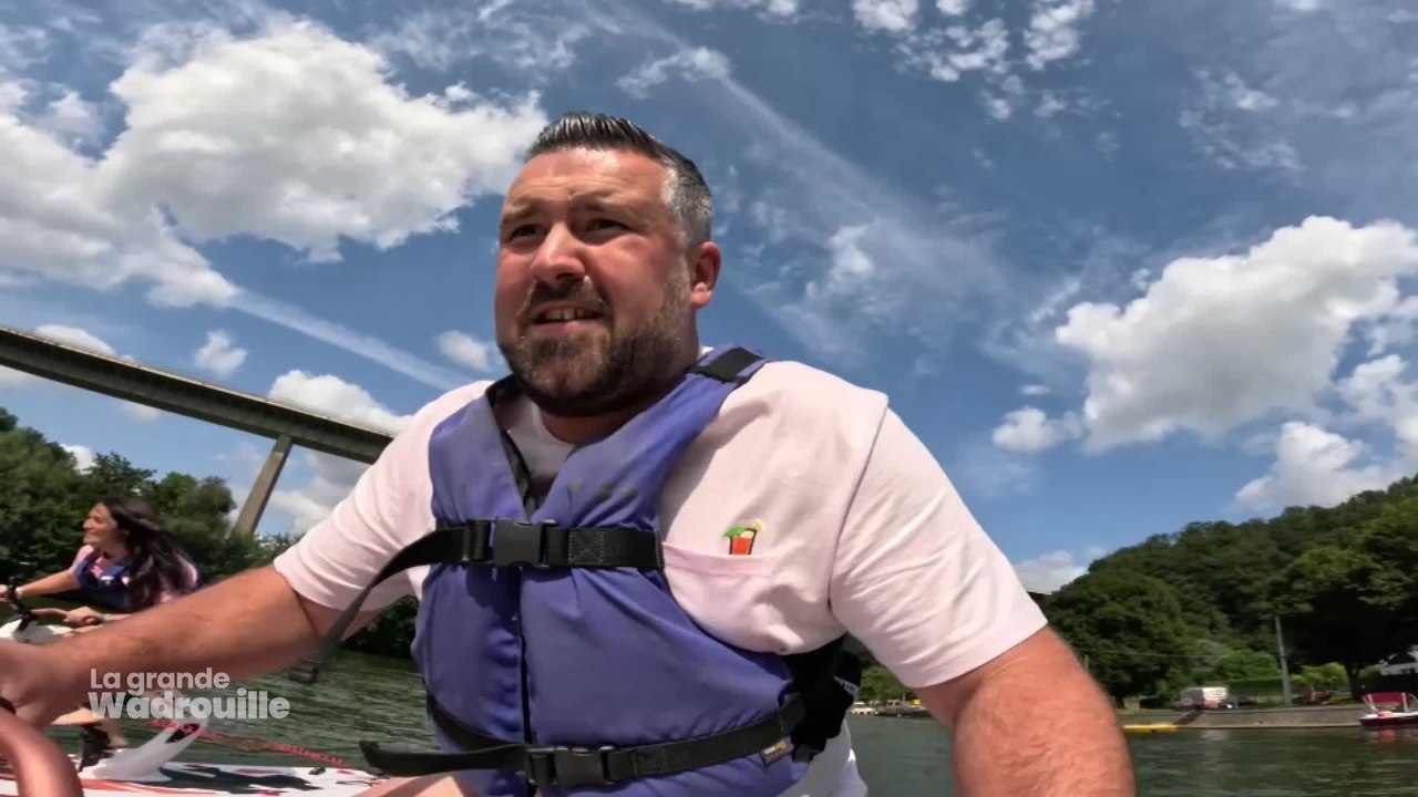 Kayaks, locations de bateaux sans permis, parcours accrobranche, saut pendulaire: Dinant Évasion offre la possibilité de s’adonner à une multitude d’activités au cœur de la nature