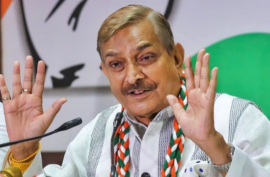 VIDEO: अग्निवीरों को चीन और पाकिस्तान की सीमा पर खड़ा करना क्रूरता, पीएम मोदी के बयान पर बोले कांग्रेस नेता प्रमोद तिवारी