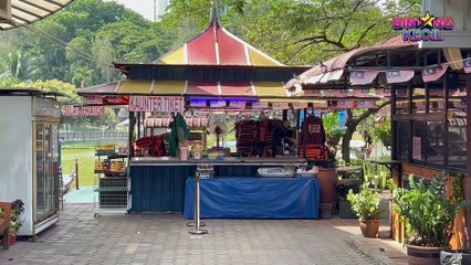 Bestnya Dapat Terbang Tinggi Dekat Awan!