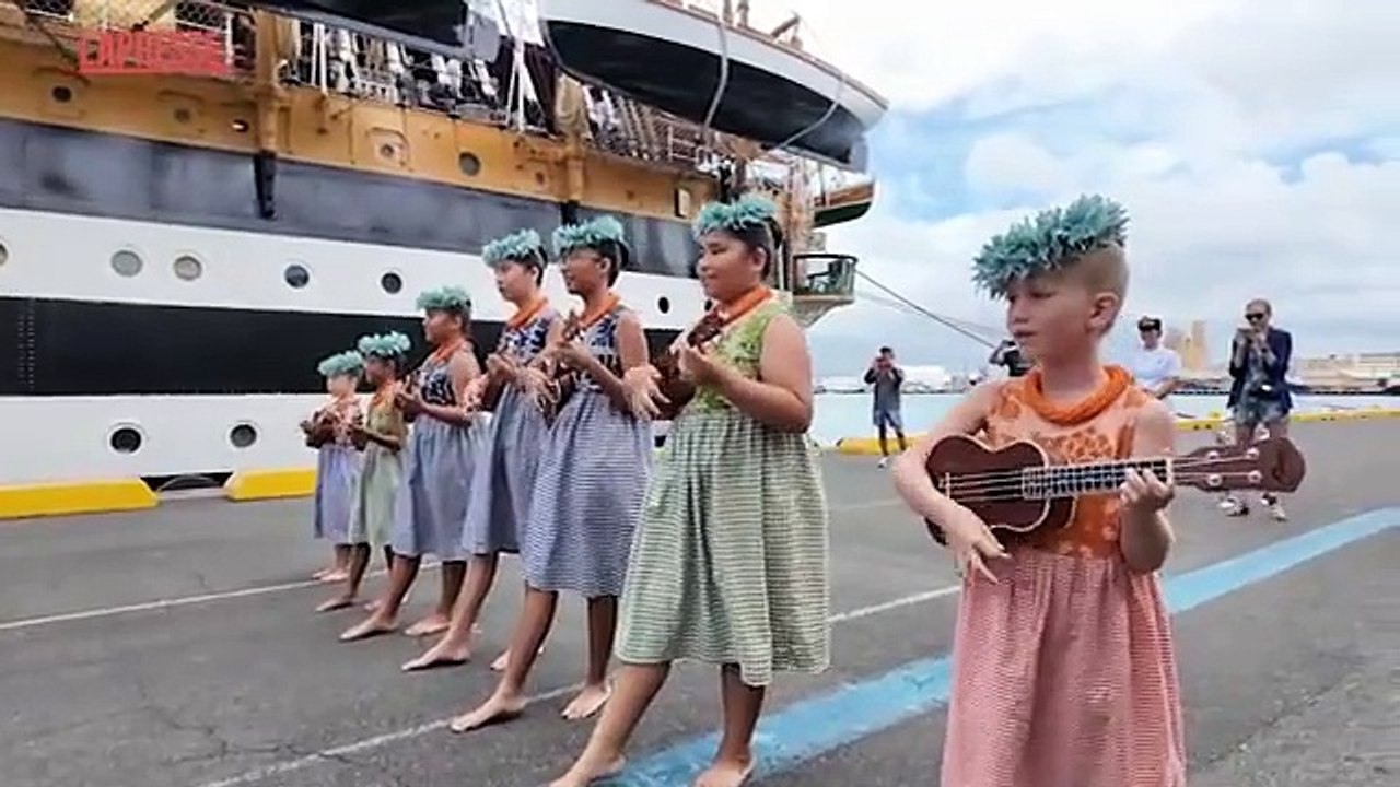 Tour mondiale della Amerigo Vespucci, la nave ha raggiunto le Hawaii