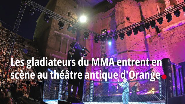 Les gladiateurs du MMA entrent en scène au théâtre antique d'Orange