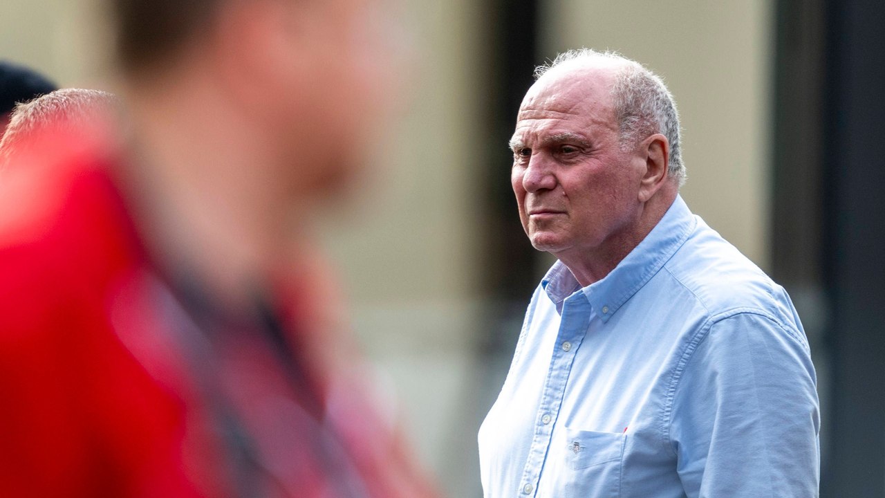 Hoeneß verzückt von Lamine Yamal - und mit Seitenhieb gegen Alphonso Davies