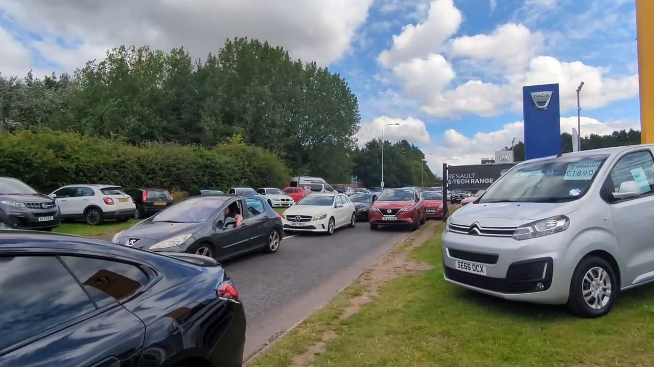Tailbacks form after RTC in Telford