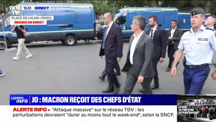 JO 2024: Gérald Darmanin à la rencontre des services de secours et de sécurité mobilisés avant la cérémonie d'ouverture