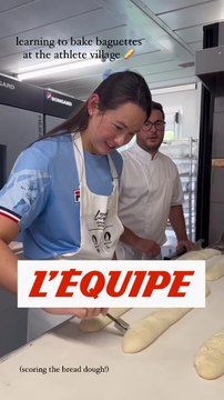 Atelier baguette pour les athlètes au village olympique - Paris 2024 - JO