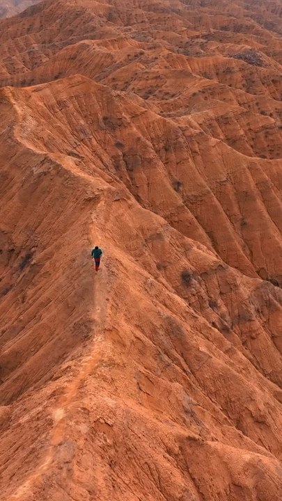  Ak-Sai Canyon  Kyrgyzstan