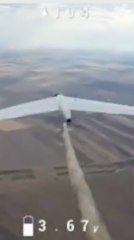 Les drones de guerre s’affrontent aussi avec des bâtons en Ukraine !