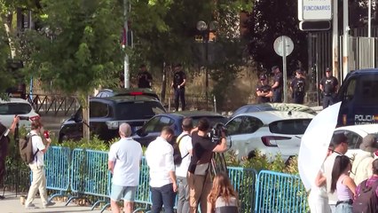 El juez rechaza que Pedro Sánchez declare por escrito en la investigación sobre su esposa