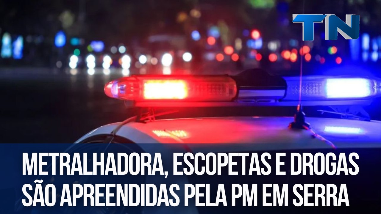Metralhadora, escopetas e drogas são apreendidas pela PM em Serra