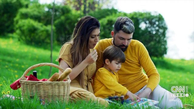 Mahinur Göktaş: ''25 yıla askere gidecek genç bulamayız''