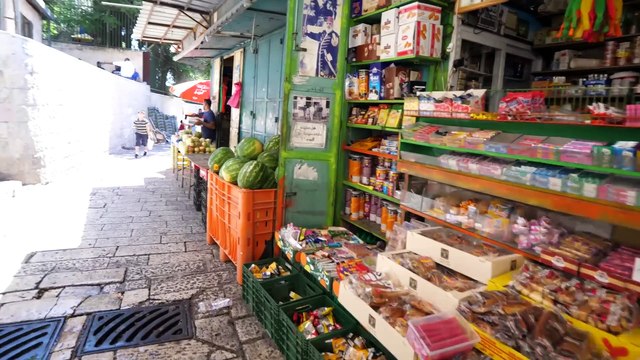 The Ultimate JERUSALEM FOOD TOUR + Attractions - Palestinian Food and Israeli Food in Old Jerusalem!