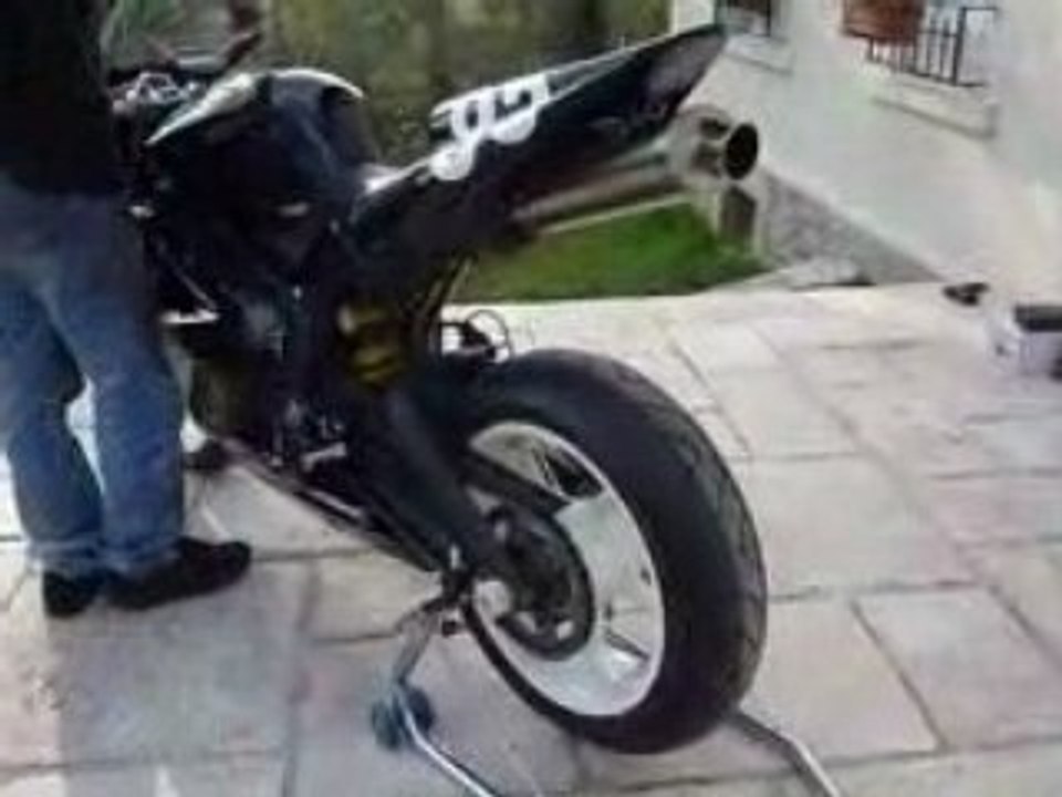 Daytona 675 Nikko exhaust sound