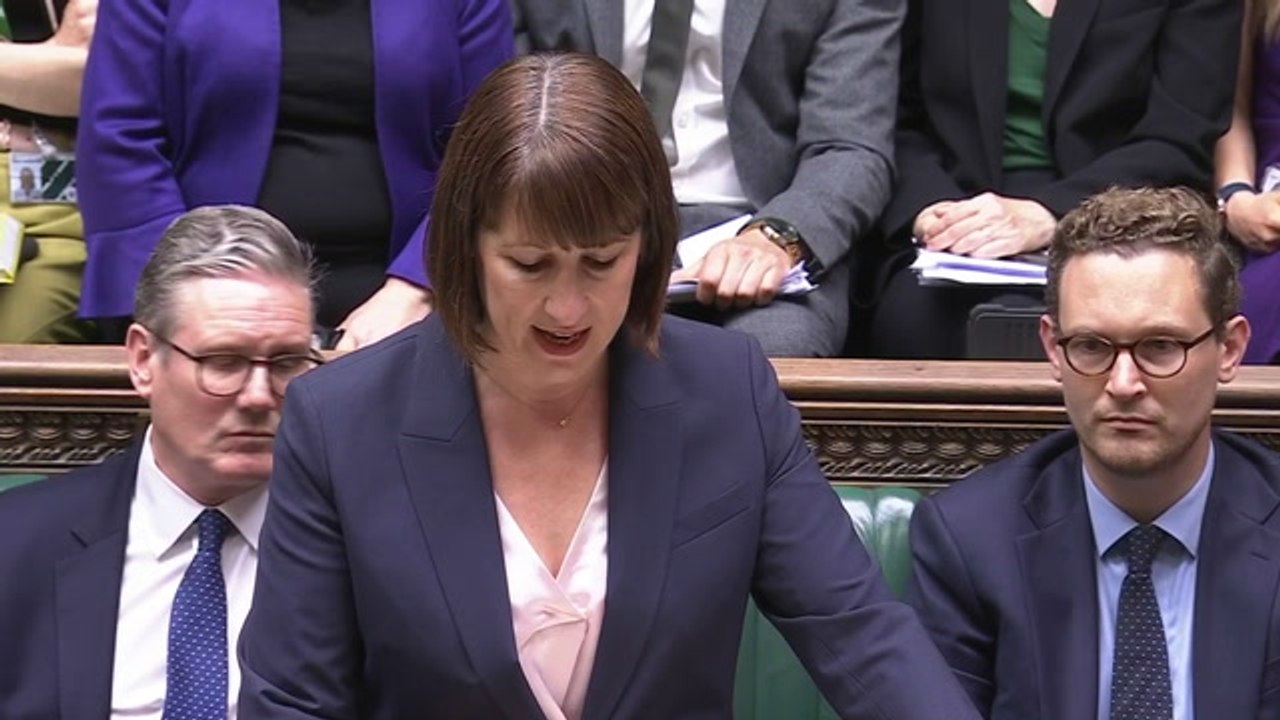 Rachel Reeves Axes Winter Fuel Payments For Many Pensioners