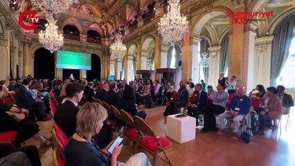 Ekrem İmamoğlu, Paris'te düzenlenen Ekolojik Dönüşüm Zirvesi'nde İngilizce konuştu