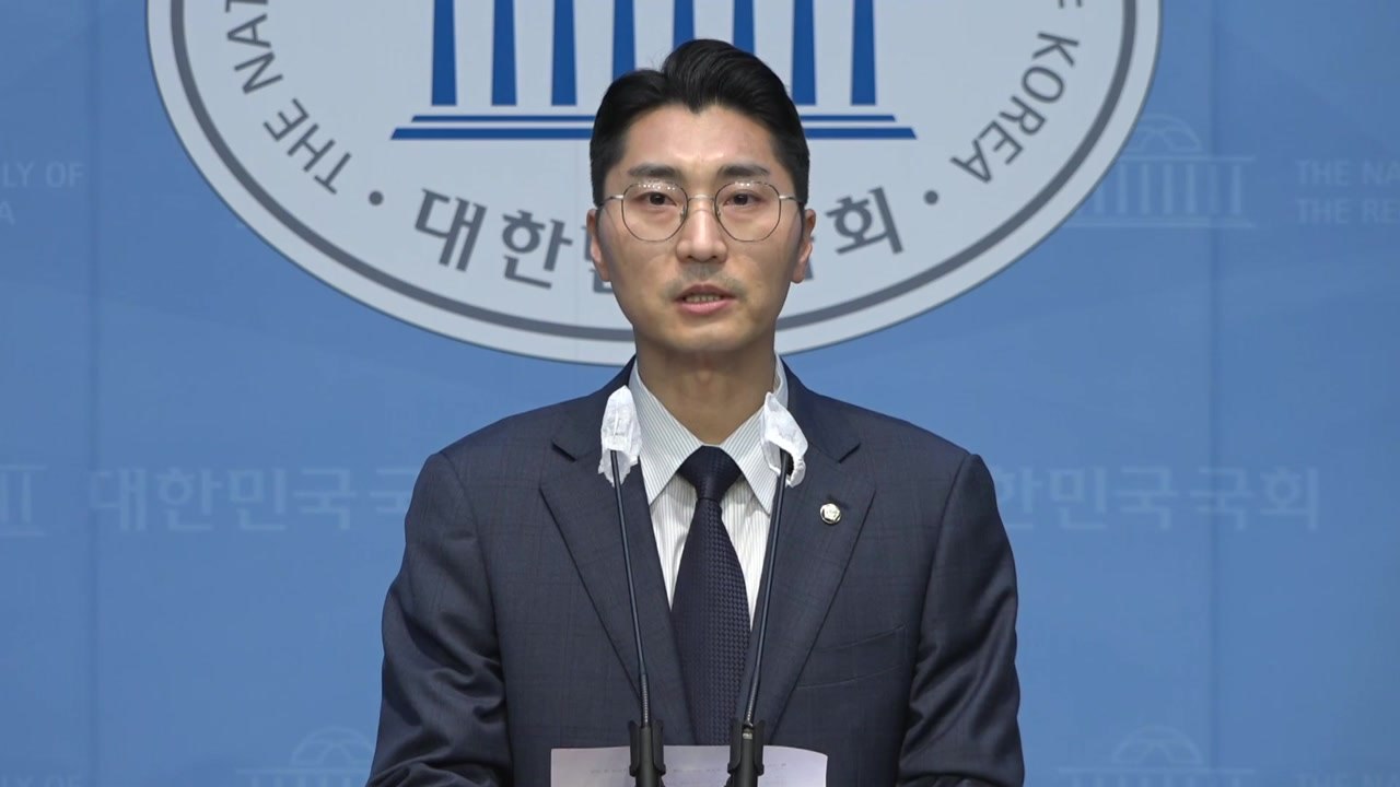 與 "민주당의 청문회 갑질·만행, 역사에 남을 것" / YTN