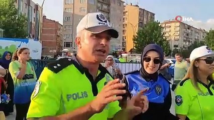 Polisten çocuklara 'trafik eğitimi'