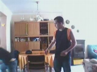 Parodie Tecktonik alive