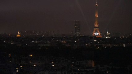 إضاءة برج إيفل في افتتاح الأولمبياد