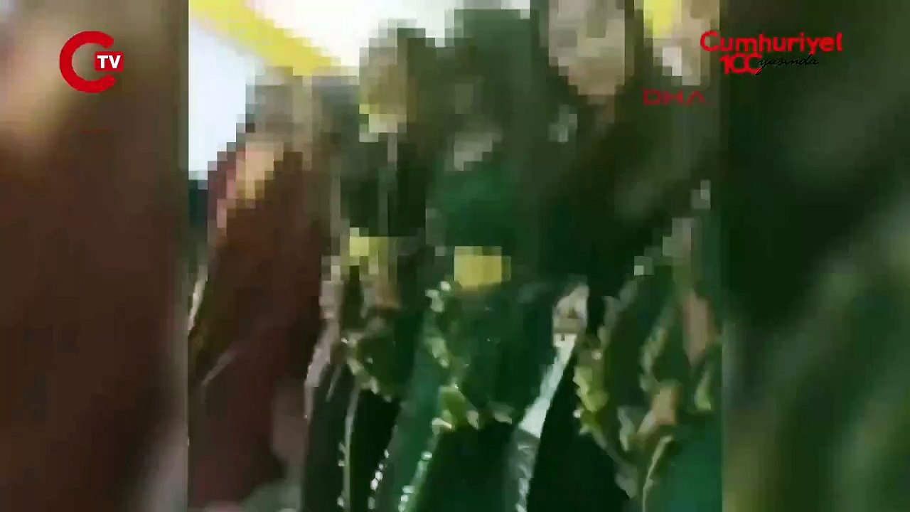 Siirt'te düğünde 'Gerilla' adlı şarkıyla halay çeken 6 kişi gözaltına alındı