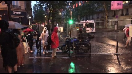 Parigi 2024, gli spettatori: cerimonia unica nonostante la pioggia