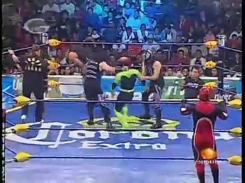 El Gato Eveready, Lasser Boy & Relampago vs. Poder del Norte ( 2010.02.07 @ AAA Sin Limite Salamanca )