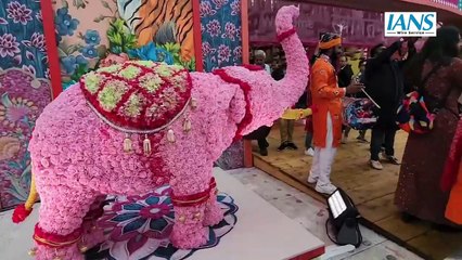 Paris में छात्रों ने ‘चक दे इंडिया’ के साथ Indian Athletes का बढ़ाया हौसला