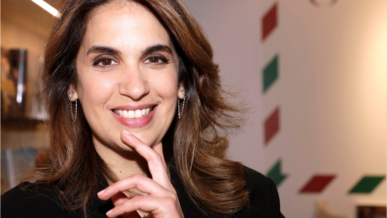 VOICI : "Je suis si heureuse" : Sonia Mabrouk maman pour la première fois à 46 ans, elle dévoile le prénom de son bébé et un touchant cliché