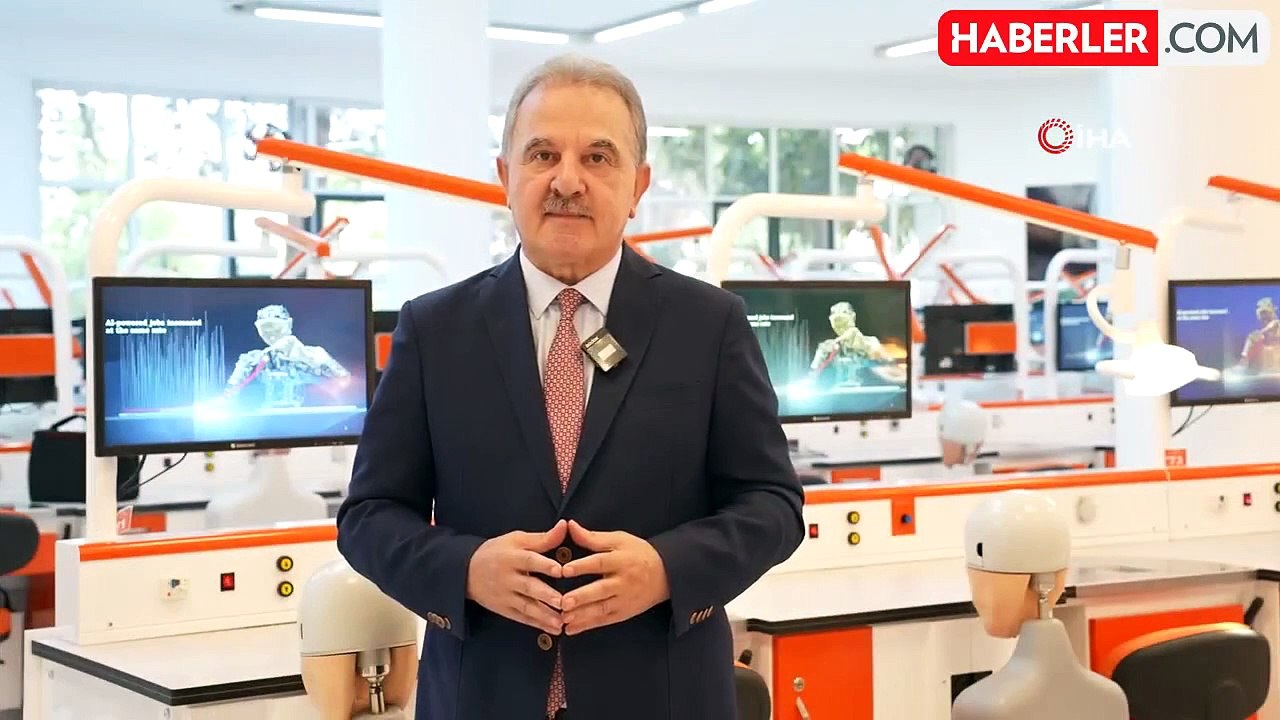 Üniversite Tercihi Yapacak Adaylara Önemli Uyarı: İşverenler Üniversite Mezunlarından Memnun Değil