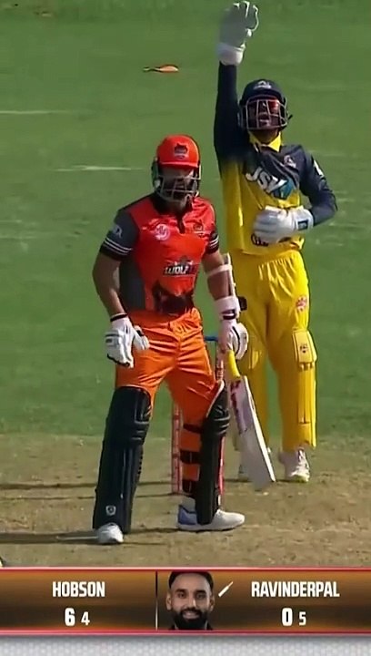 Sunil Narine Gets Ravinderpal Singh!! @BWvSJ @GT20Canada @SportsCentral @Sho_High