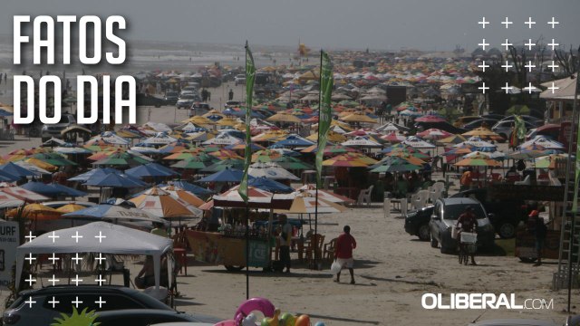 Turistas aproveitam último sábado de julho na praia do Atalaia, em Salinópolis