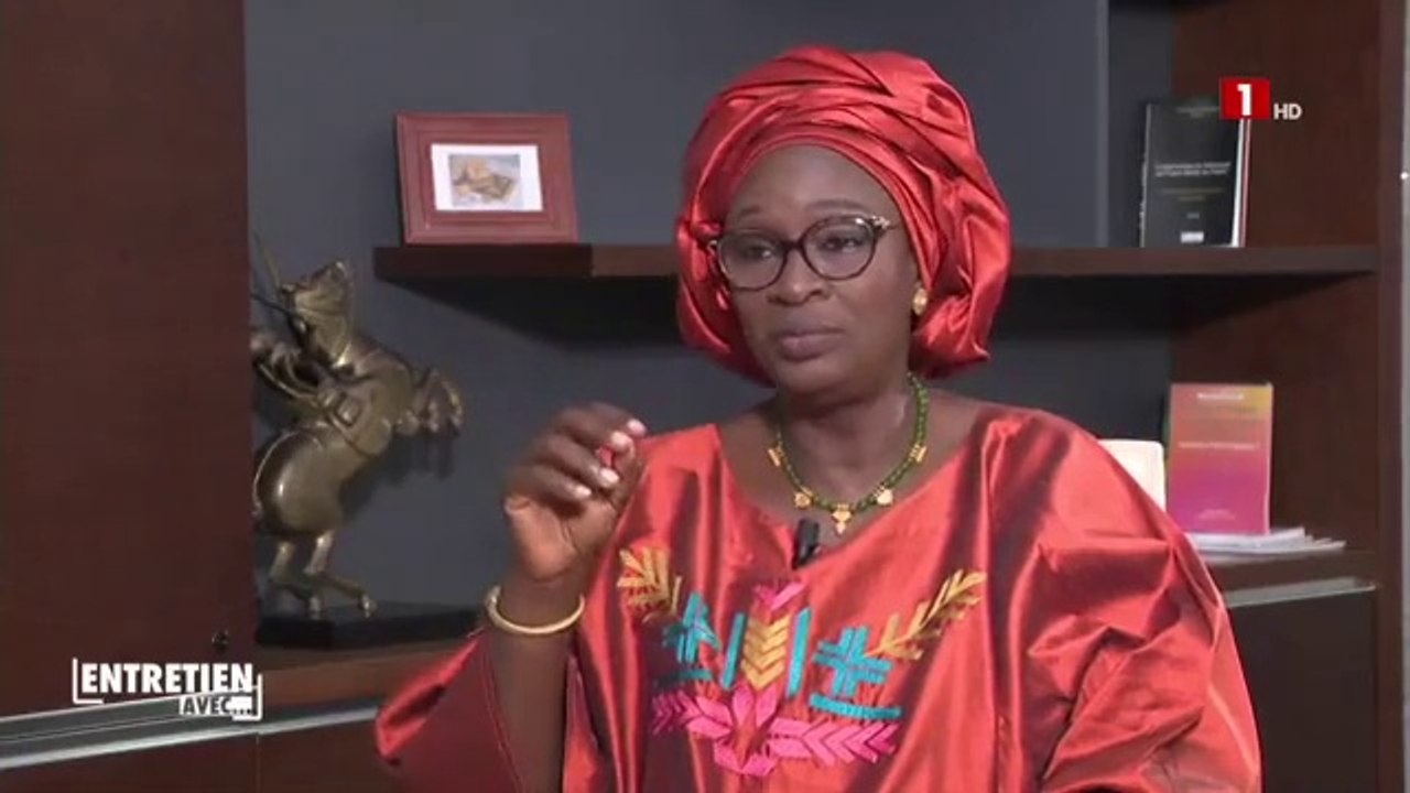 Yassine Fall défend la nomination de sa fille à l’APDA