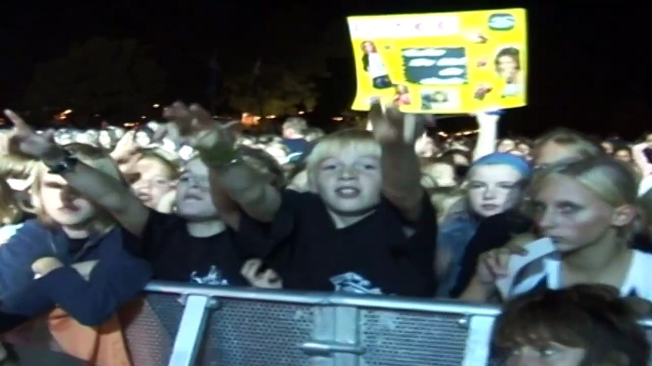 LAFEE — INTRO | LaFee — Wer bin ich / Ein ungeschminktes Märchen // Music from EMI